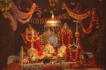 Vaishno Devi Patnitop Srinagar Tour Package